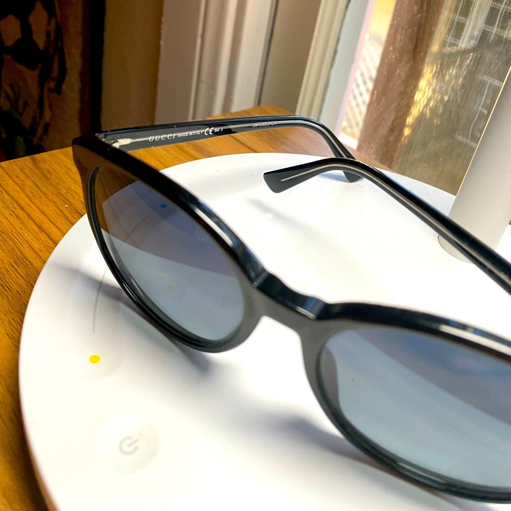 $405 round-frame Gucci Sunglasses, genuine